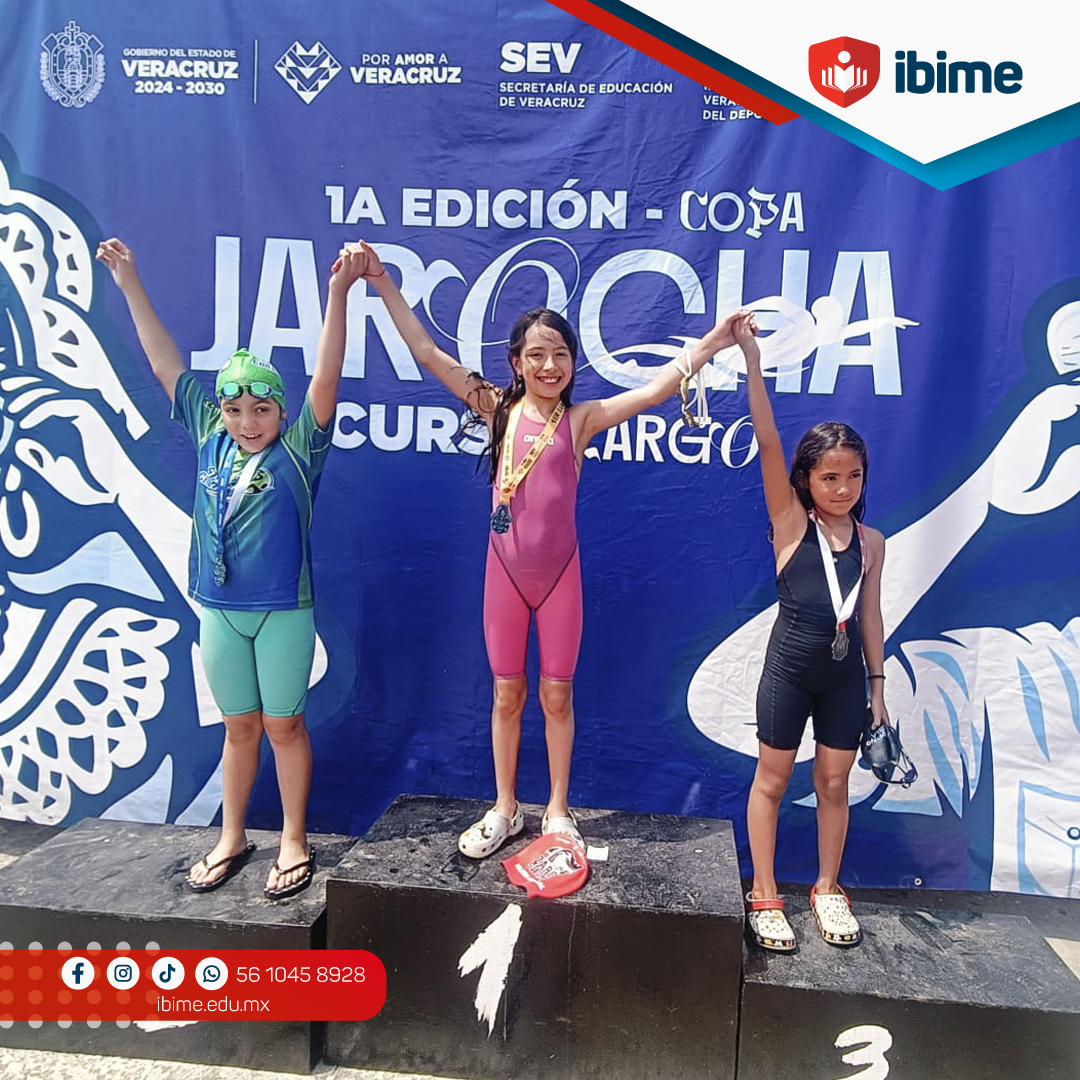 Valeria Umbral Aguilar destaca en la Copa Jarocha de Natación Curso Largo 2026.